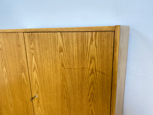 WMK Gut erhaltener Designerschrank mit Korpus 430/70 aus 1970 von Joachim Nebelung für VEB Hellerau auf neuen Metallfüßen # Highboard Kommode Wäschekommode Wäscheschrank Schrank Vintage Mid-Century