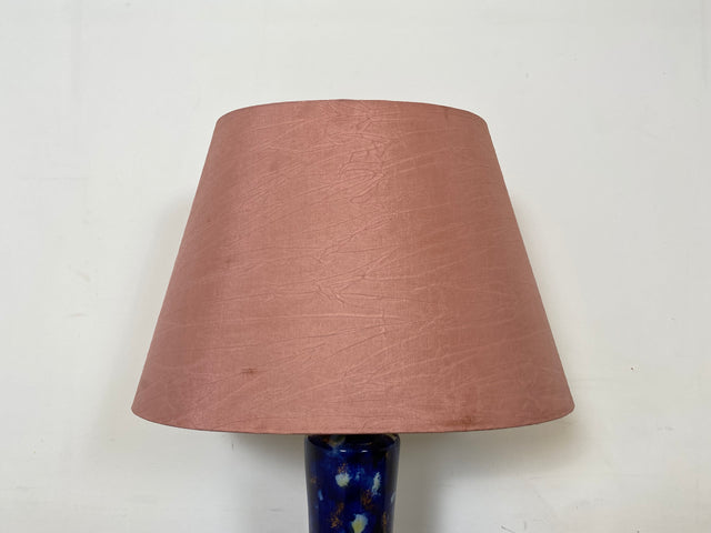 WMK Große und sehr interessante Retro Tischlampe mit rosa Lampenschirm und kunstvollem Lampenfuß aus Glas # Tischleuchte Lampe Leselampe Schreibtischlampe lamp Vintage Mid-Century # Versand möglich