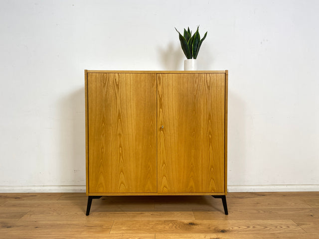 WMK Gut erhaltener Designerschrank mit Korpus 430/70 aus 1970 von Joachim Nebelung für VEB Hellerau auf neuen Metallfüßen # Highboard Kommode Wäscheschrank Wäschekommode Schrank Vintage Mid-Century