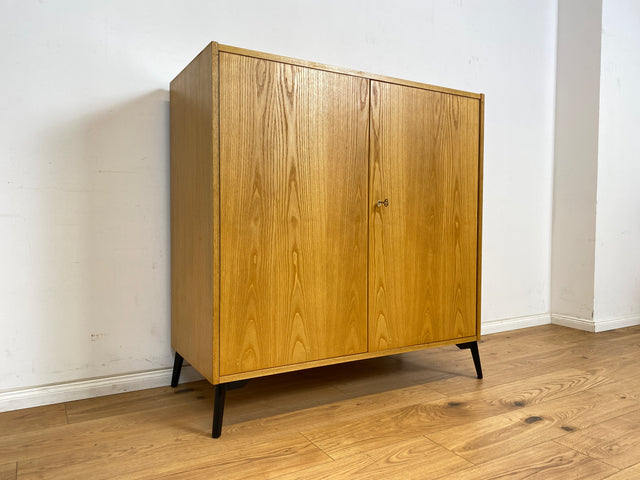 WMK Gut erhaltener Designerschrank mit Korpus 430/70 aus 1970 von Joachim Nebelung für VEB Hellerau auf neuen Metallfüßen # Highboard Kommode Wäscheschrank Wäschekommode Schrank Vintage Mid-Century