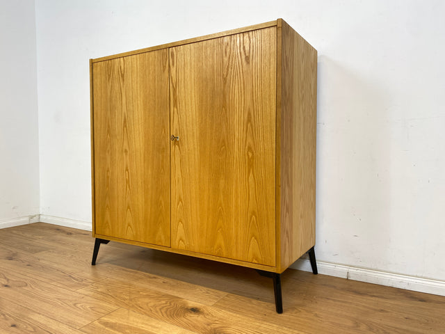 WMK Gut erhaltener Designerschrank mit Korpus 430/70 aus 1970 von Joachim Nebelung für VEB Hellerau auf neuen Metallfüßen # Highboard Kommode Wäscheschrank Wäschekommode Schrank Vintage Mid-Century