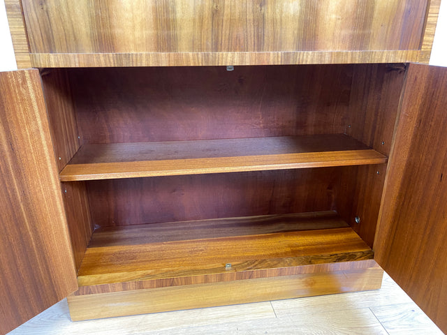 WMK Hochwertiger & sehr schöner Mid-Century Schreibschrank aus vollem Holz von Brumax aus 1959, mit Vitrine und stabiler Schreibplatte # Sekretär Schreibtisch Desk Highboard Bücherschrank Vintage 50er