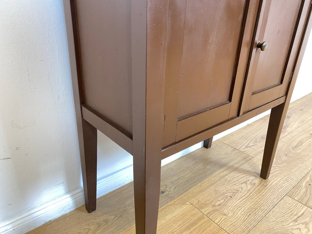 WMK # Hübsche kleine 1930er Jahre Art Deco Kommode aus vollem Holz mir großem Fach, original Messinggriffen und braun angestrichen # Kommödchen Schränkchen Flurkommode Beistelltisch Garderobe Vintage