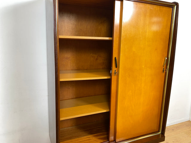 WMK # Formschöner & gut erhaltener Mid-Century Wäscheschrank mit Schiebetüren # Schrank Kleiderschrank Flurschrank Schuhschrank Highboard Sideboard Rockabilly Vintage 50er 60er Berlin München Dresden