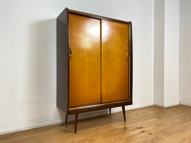 WMK # Formschöner & gut erhaltener Mid-Century Wäscheschrank mit Schiebetüren # Schrank Kleiderschrank Flurschrank Schuhschrank Highboard Sideboard Rockabilly Vintage 50er 60er Berlin München Dresden