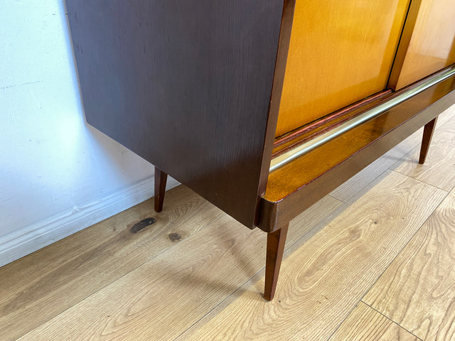 WMK # Formschöner & gut erhaltener Mid-Century Wäscheschrank mit Schiebetüren # Schrank Kleiderschrank Flurschrank Schuhschrank Highboard Sideboard Rockabilly Vintage 50er 60er Berlin München Dresden
