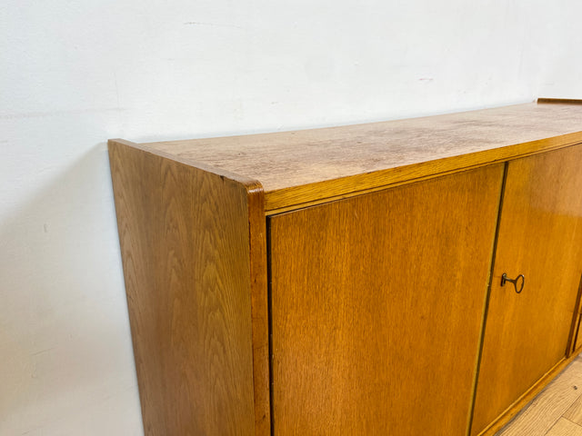 WMK I Stilvolles Mid-Century Sideboard in Eiche mit Schubladen I Kommode Schrank Wohnzimmerschrank Anrichte Lowboard TV-Schrank TV-Board Vintage DDR Berlin Dresden Bayern Frankfurt