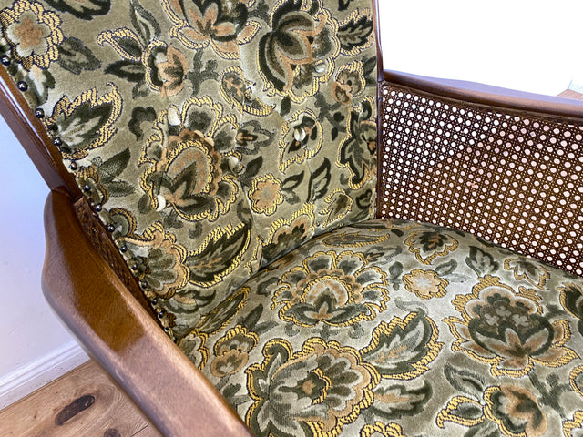 WMK I 1/2 Eleganter Mid-Century Chippendale Sessel mit wunderschönem grünem Brokat Bezug und Armlehnen mit Wiener Geflecht I Clubsessel Lesesessel Armchair 60er Vintage Barock Berlin Hof Hannover