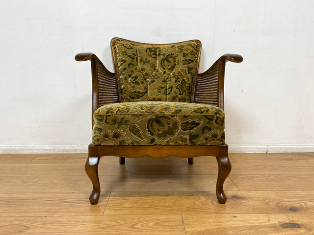 WMK I 1/2 Eleganter Mid-Century Chippendale Sessel mit wunderschönem grünem Brokat Bezug und Armlehnen mit Wiener Geflecht I Clubsessel Lesesessel Armchair 60er Vintage Barock Berlin Hof Hannover