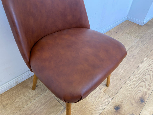 WMK I Versand I Kultiger und sehr gut erhaltener Mid-Century DDR Cocktailsessel mit braunem Kunstlederbezug
