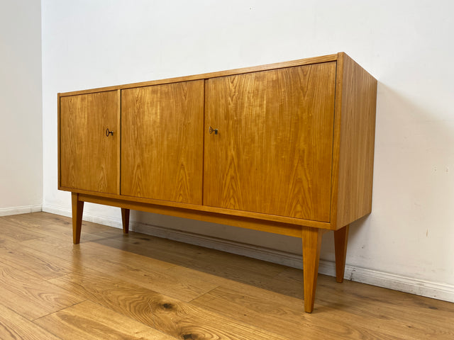 WMK I Stilvolles & gut erhaltenes Mid-Century Designer Sideboard 602/H aus 1961 von Franz Ehrlich für VEB Hellerau in Senesche I Kommode Wäschekommode TV Lowboard Anrichte Vintage Berlin Leipzig Kiel