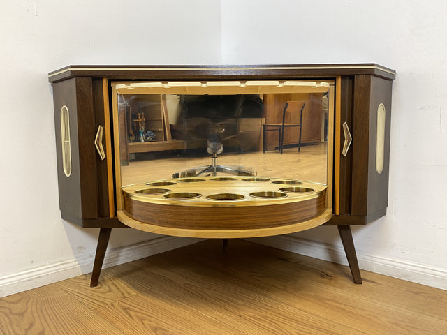 WMK I Seltene Mid-Century Eckkommode mit drehbarem verspiegeltem Barfach & Schiebetüren I Barkommode Barschrank Eckschrank Kommode Bar Minibar Hausbar 50er 60er Vintage Rockabilly Berlin Hamburg Köln