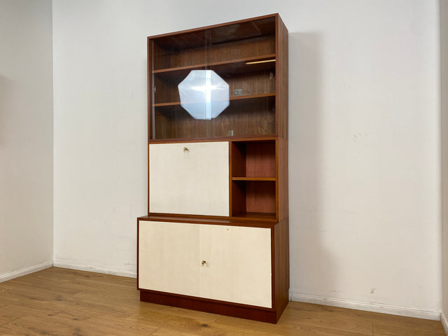 WMK # Stilvolles modulares Mid-Century Highboard, Vollholz in Teak, mit späterer weißer Lackierung # Schrank Bücherschrank Büchervitrine Barschrank Vitrine Regalwand Schrankwand Regal Teakholz Vintage