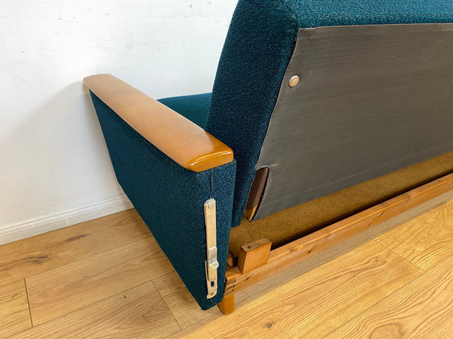 WMK I Stilvolles Mid-Century Klappsofa mit verstellb. Armlehnen, Bettwäschefach & petrol blauem Originalbezug I Sofa Couch 3-Sitzer 3er Daybed Sitzgarnitur Schlaf Klapp Retro Vintage 60er Berlin Köln