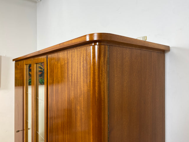 WMK I Stilvoller und sehr gut erhaltener Mid-Century Kleiderschrank aus vollem Holz mit Spiegel Türen und Schubladen I Schrank Wäsche Schlafzimmer Wardrobe 50er 60er Vintage Düsseldorf Dresden München