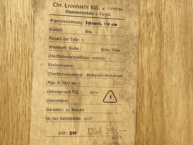 WMK # Raumaufhellender und gut erhaltener Mid-Century Kleiderschrank aus 1964 in Birke Modell Rita von Chr. Leonhardt KG Holzbau # Schrank Schlafzimmerschrank Wäscheschrank Wardrobe Vintage Retro DDR