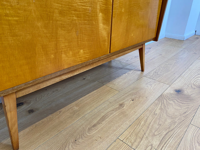 WMK # Stilvolle & geräumige Mid-Century Kommode aus vollem Holz mit schönen konischen Füßen, 1965 # Sideboard Wäschekommode Fernsehkommode Schuhschrank Schuhkommode TV-Lowboard Rockabilly Vintage 60er