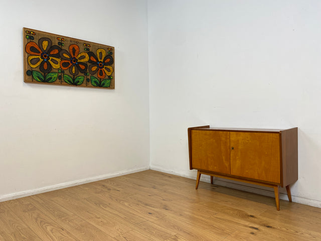 WMK # Stilvolle & geräumige Mid-Century Kommode aus vollem Holz mit schönen konischen Füßen, 1965 # Sideboard Wäschekommode Fernsehkommode Schuhschrank Schuhkommode TV-Lowboard Rockabilly Vintage 60er