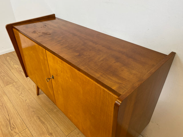WMK # Stilvolle & geräumige Mid-Century Kommode aus vollem Holz mit schönen konischen Füßen, 1965 # Sideboard Wäschekommode Fernsehkommode Schuhschrank Schuhkommode TV-Lowboard Rockabilly Vintage 60er