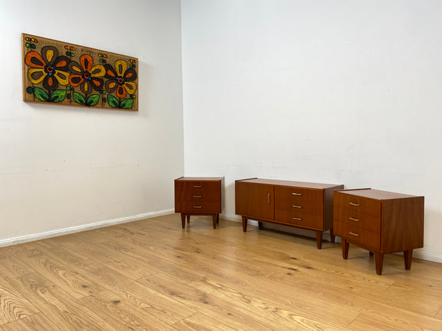 WMK # Stilvolles Mid-Century Lowboard aus 1966 mit Schubladen und formschönen Originalgriffen # Sideboard Wäschekommode Schuhschrank Flurkommode TV-Bank TV-Lowboard Vintage 60er Berlin Bayern Bremen
