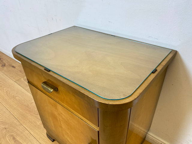 WMK I 1/2 Formschöner und sehr gut erhaltener Mid-Century Nachttisch mit Schublade