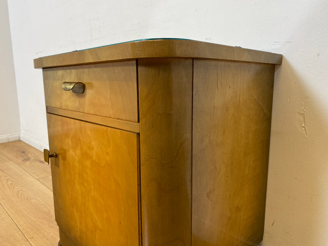 WMK I 1/2 Formschöner und sehr gut erhaltener Mid-Century Nachttisch mit Schublade