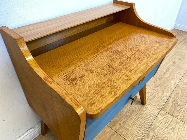 WMK I Seltener Mid-Century Nachttisch mit Schubladen, Messinggriffen & blauen Fronten I Kommode Nachtschrank Nachtschränkchen Beistelltisch Night Stand Vintage 50er 60er Rockabilly Berlin Köln Hanau