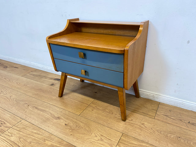 WMK I Seltener Mid-Century Nachttisch mit Schubladen, Messinggriffen & blauen Fronten I Kommode Nachtschrank Nachtschränkchen Beistelltisch Night Stand Vintage 50er 60er Rockabilly Berlin Köln Hanau