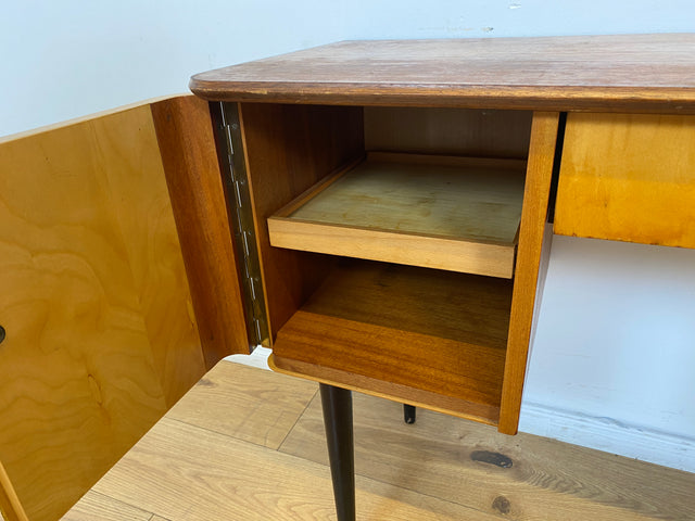 WMK Formschöner kleiner Mid-Century Schreibtisch Modell Dominia von VEB Heidenau mit Schubladen # Desk Arbeitstisch Sekretär Schminktisch Frisiertisch Kinderschreibtisch 50er 60er Rockabilly Vintage