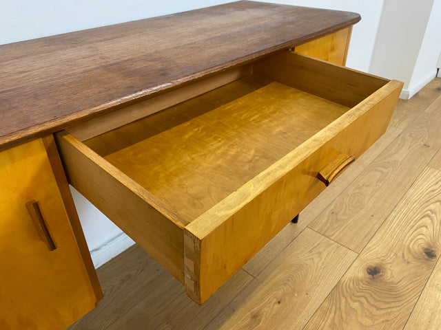 WMK Formschöner kleiner Mid-Century Schreibtisch Modell Dominia von VEB Heidenau mit Schubladen # Desk Arbeitstisch Sekretär Schminktisch Frisiertisch Kinderschreibtisch 50er 60er Rockabilly Vintage