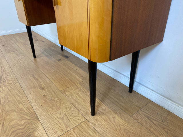 WMK Formschöner kleiner Mid-Century Schreibtisch Modell Dominia von VEB Heidenau mit Schubladen # Desk Arbeitstisch Sekretär Schminktisch Frisiertisch Kinderschreibtisch 50er 60er Rockabilly Vintage