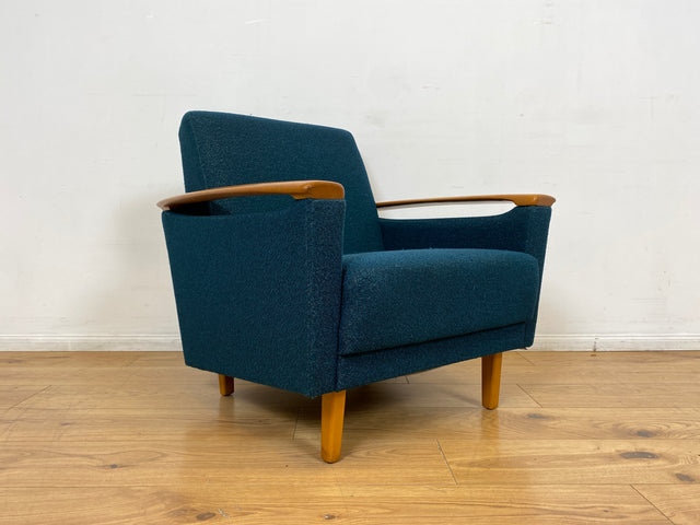 WMK I Stilvoller Mid-Century Sessel in petrol blauem Originalbezug mit Holz Armlehnen I Clubsessel Loungesessel Lesesessel Armchair Chair Sitzgarnitur Retro Vintage 50er 60er Berlin Hamburg München