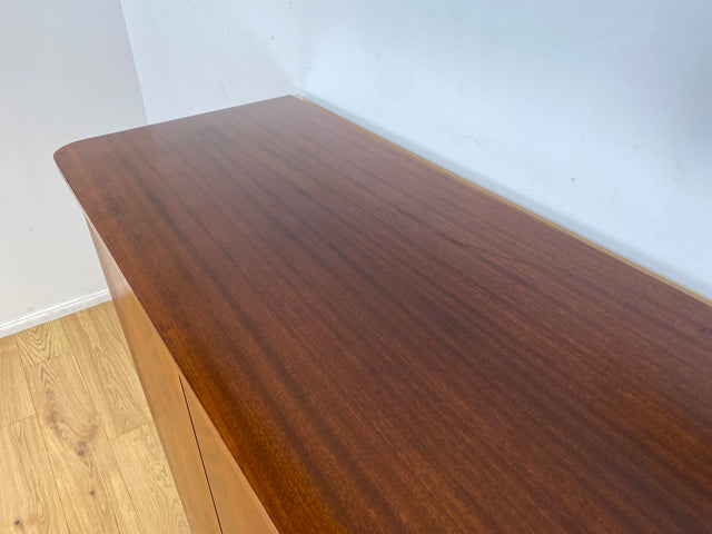 WMK I Hochwertiger Mid-Century Wäscheschrank von 1956 aus vollem Holz mit Schubladen & Intarsien I Schrank Highboard Kleiderschrank Kommode Wäschekommode Schuhschrank Vintage Berlin Leipzig Stuttgart