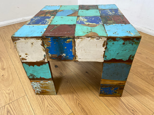 Boatwood by WMK I 100% nachhaltiger Couchtisch aus altem Bootsholz I handgefertigt aus Teakholz massiv I für In & Outdoor I bunter Wohnzimmertisch Beistelltisch Sofatisch Coffee Table Würfel Treibholz (Kopie)
