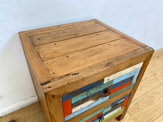 Boatwood by WMK I 1/5 Schöner & nachhaltiger Nachtisch mit Schubladen I handmade Unikat aus altem Bootsholz I Teakholz massiv I Nachtschrank Nachkommode Nachtschränkchen Kommode Berlin Rostock München