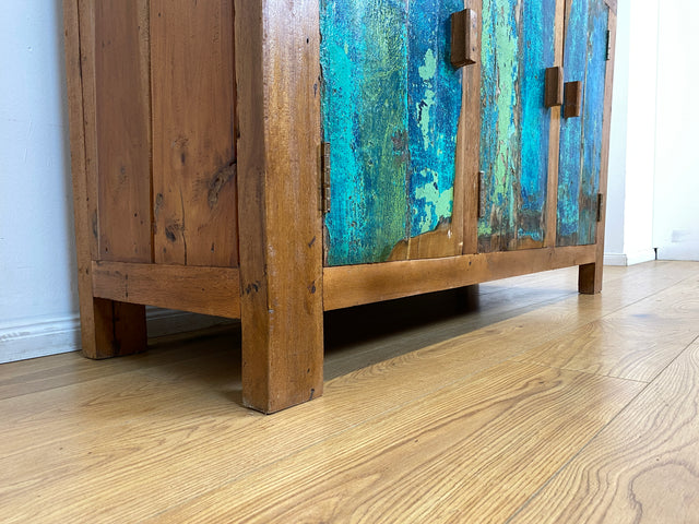 Boatwood by WMK I Einzigartiges nachhaltiges Sideboard aus altem Bootsholz, ein handgefertigtes Unikat aus massivem Teakholz I Kommode Schrank TV-Lowboard Anrichte Schuhkommode Schuhschrank Bootsmöbel