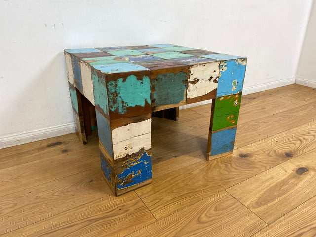 Boatwood by WMK I 100% nachhaltiger Couchtisch aus altem Bootsholz I handgefertigt aus Teakholz massiv I für In & Outdoor I bunter Wohnzimmertisch Beistelltisch Sofatisch Coffee Table Würfel Treibholz (Kopie)