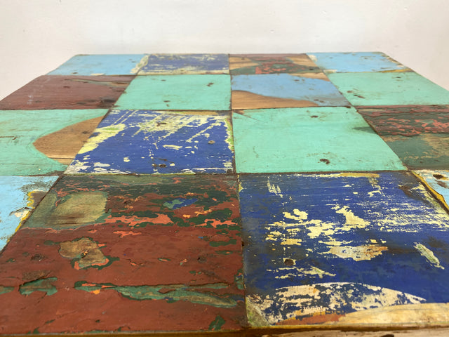 Boatwood by WMK I 100% nachhaltiger Couchtisch aus altem Bootsholz I handgefertigt aus Teakholz massiv I für In & Outdoor I bunter Wohnzimmertisch Beistelltisch Sofatisch Coffee Table Würfel Treibholz (Kopie)