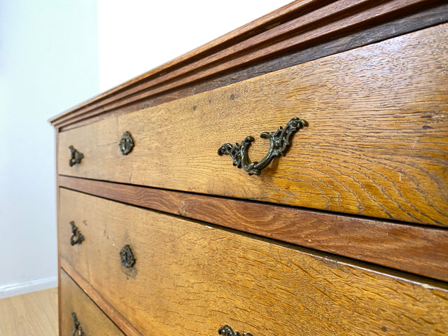 WMK I Imposante nordische antike Kommode aus massiver Eiche mit Schubladen & Messinggriffen I Bauernkommode Wäschekommode Schubladenkommode Wickelkommode Schrank Anrichte Cabinet Chest Vintage Berlin