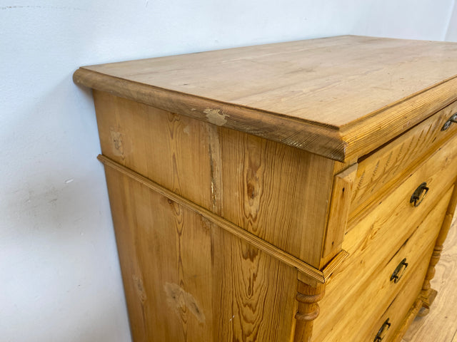 WMK I Wunderschöne nordische antike Kommode aus vollem Holz mit Schubladen und Messingbeschlägen I Schrank Flur Weichholz Wäsche Wickel Bauern Landhaus Vintage Biedermeier Berlin Dresden Regensburg