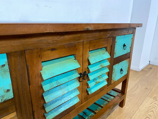 Boatwood by WMK I Nachhaltige Anrichte aus altem Bootsholz I handgefertigtes Unikat I Teakholz massiv I Schrank Sideboard Kommode Tresen Küchenschrank Büfett Buffet Flurkommode Berlin Rostock Hamburg