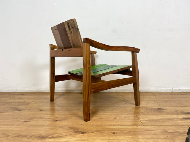 Boatwood by WMK I 1/3 Nachhaltiger handgefertigter Armlehnsessel aus altem Bootsholz in Originalfarben I Sessel Lesesessel Holzsessel Gartensessel Gartenmöbel Balkonmöbel Treibholz Berlin Bayern NRW