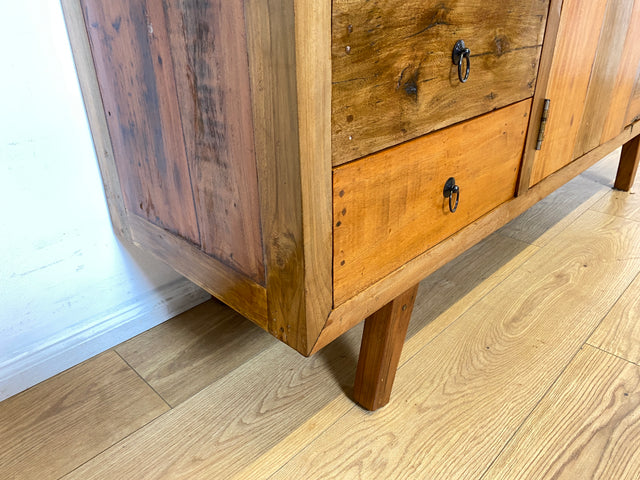 Boatwood by WMK I Nachhaltiges Sideboard aus altem Bootsholz mit Schubladen I handgefertigtes Unikat I Teakholz massiv I Schrank Wäschekommode Kommode Anrichte TV Lowboard Bootsmöbel Teak Berlin Köln