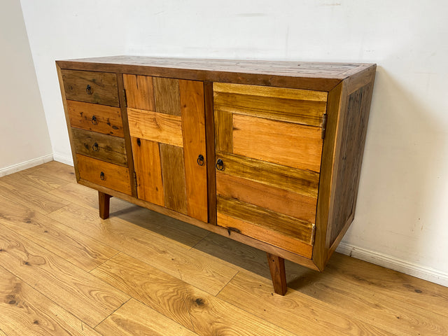 Boatwood by WMK I Nachhaltiges Sideboard aus altem Bootsholz mit Schubladen I handgefertigtes Unikat I Teakholz massiv I Schrank Wäschekommode Kommode Anrichte TV Lowboard Bootsmöbel Teak Berlin Köln
