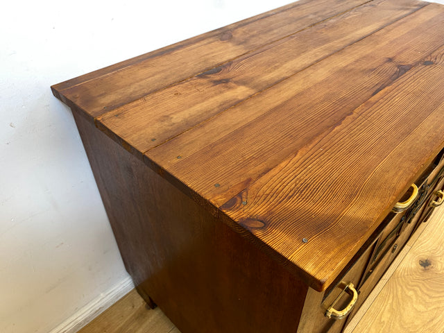 WMK I Nordische antike Kommode aus vollem Holz mit Schubladen & Originalgriffen I Schrank Anrichte Schubladenkommode Wäschekommode Sideboard Wickelkommode Jugendstil Art Deco Vintage Berlin Hof Trier