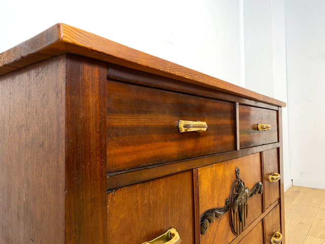 WMK I Nordische antike Kommode aus vollem Holz mit Schubladen & Originalgriffen I Schrank Anrichte Schubladenkommode Wäschekommode Sideboard Wickelkommode Jugendstil Art Deco Vintage Berlin Hof Trier