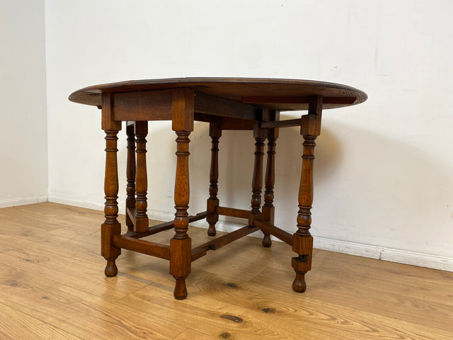 WMK # Schöner ovaler antiker Klapptisch aus Dänemark, aus massiver Eiche, sehr praktisch und gut erhalten I niedriger Esstisch Salontisch Beistelltisch Konsole Spieletisch Table Vintage Berlin Bremen