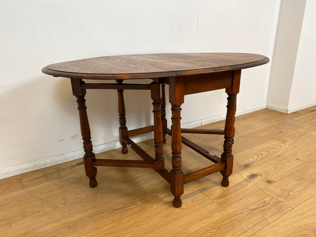WMK # Schöner ovaler antiker Klapptisch aus Dänemark, aus massiver Eiche, sehr praktisch und gut erhalten I niedriger Esstisch Salontisch Beistelltisch Konsole Spieletisch Table Vintage Berlin Bremen