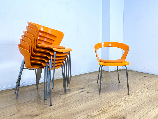Oranger stapelbarer Stuhl Ibis von Metalmobil Arrredo aus Kunststoff I Stapelstuhl Stapelstühle Plastikstuhl Küchenstuhl Balkonstuhl Konferenzstuhl Bistrostuhl Gastro Space Age Stil I