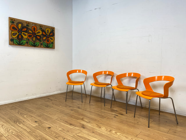 Oranger stapelbarer Stuhl Ibis von Metalmobil Arrredo aus Kunststoff I Stapelstuhl Stapelstühle Plastikstuhl Küchenstuhl Balkonstuhl Konferenzstuhl Bistrostuhl Gastro Space Age Stil I